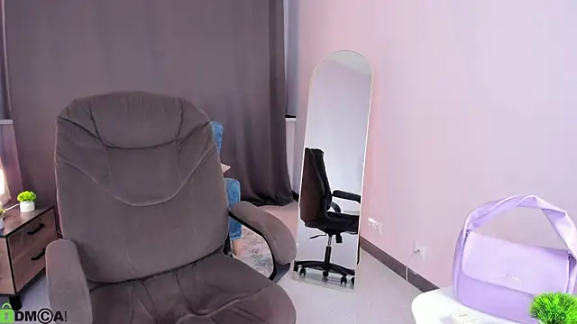 Chat XXX ao vivo de eva_sicret