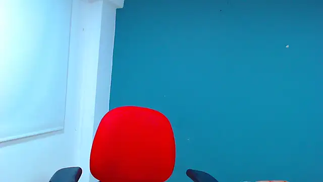 Živý XXX chat danna-_roouss