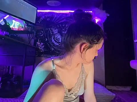 Lilactease 라이브 XXX 채팅
