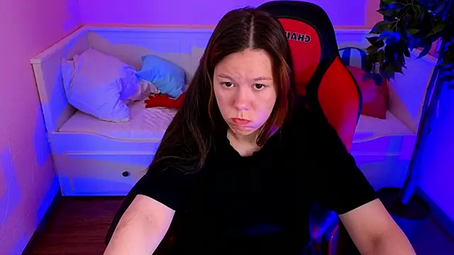 Czat XXX na żywo – Nabi_Brown