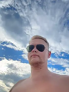 XXX chat uživo modela Max_Leman