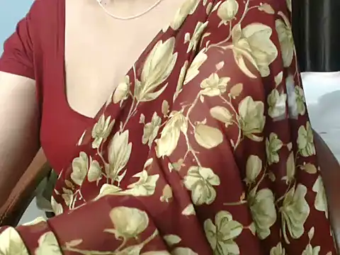 Chat +18 de sunitha-3 ao vivo