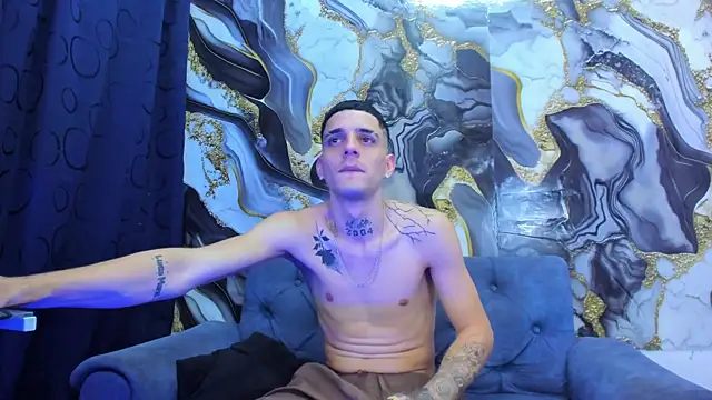 Chatroom XXX en direct de boy_max_latin