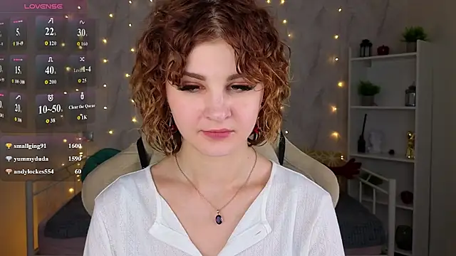 Kira__Fluffy XXX чат на живо