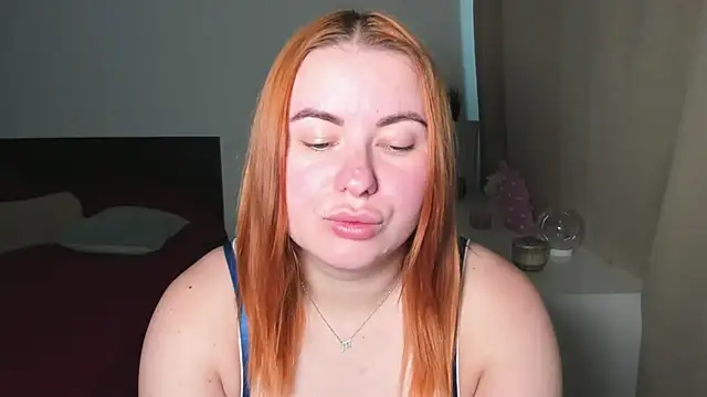 LAYLAxSTAR Adlı Modelin Canlı XXX Sohbeti