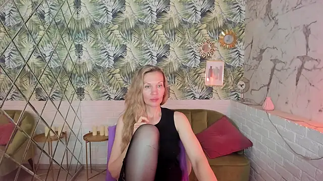 NancyGrace XXX чат на живо
