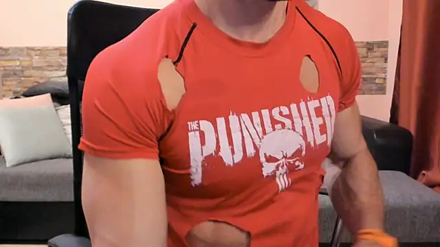 HotHunkTrainer Chat XXX live