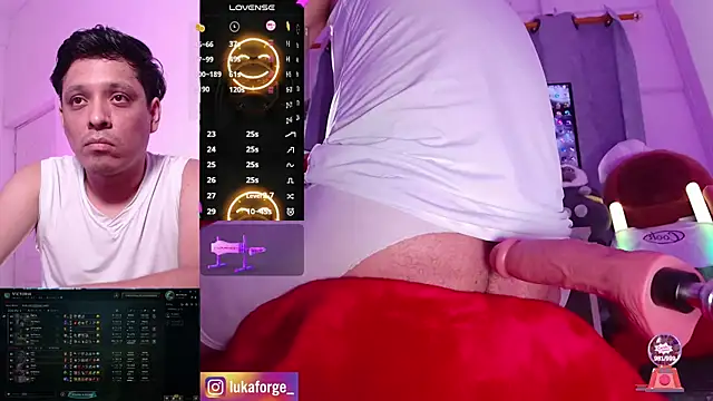 Živý XXX chat EthaanNova