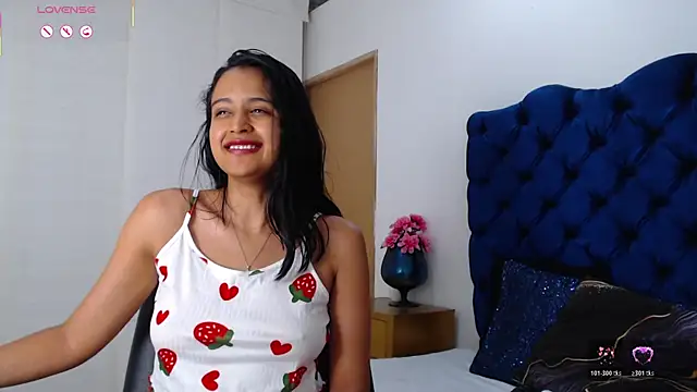 XXX chat uživo modela Lili666_