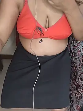 Tannu_hotyy élő XXX-chatje