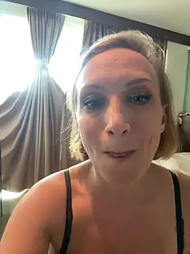 دردشة UmaTruewoman الجنسية المباشرة