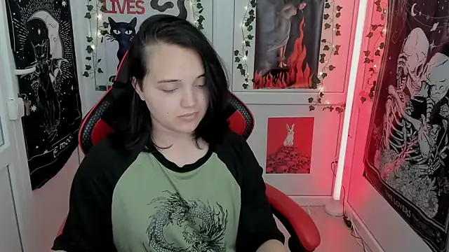 XXX chat uživo modela Caroline_cutte