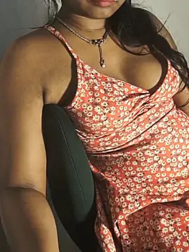 Онлайн чат XXX DIRTYSECRET_QUEEN_07