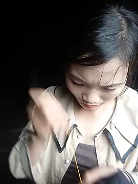 ngan-cute's Live XXX Chat