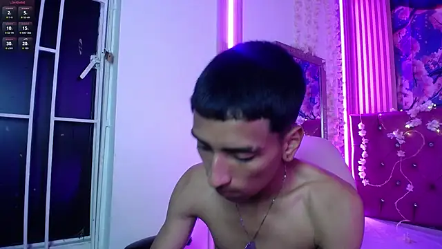 nucitacouple's Live XXX Chat