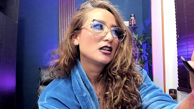 Chat XXX ao vivo de AdeleMourfg