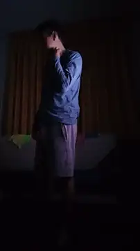 supguyLat XXX чат на живо