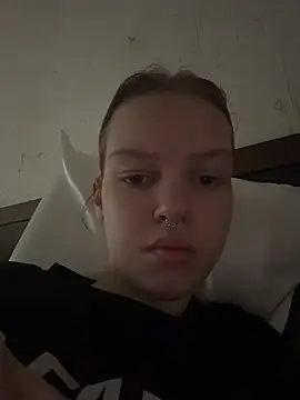 AshleyMur Adlı Modelin Canlı XXX Sohbeti