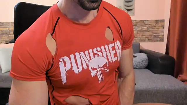 HotHunkTrainer: απευθείας συνομιλία ΧΧΧ