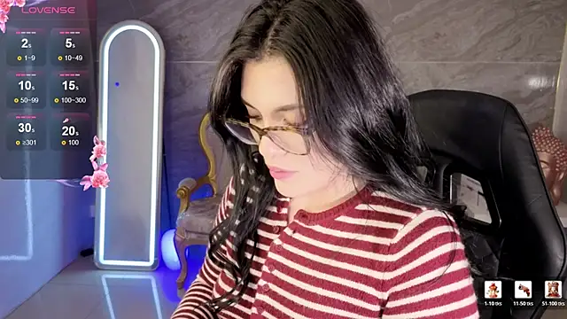 caroline_1sのライブXXXチャット