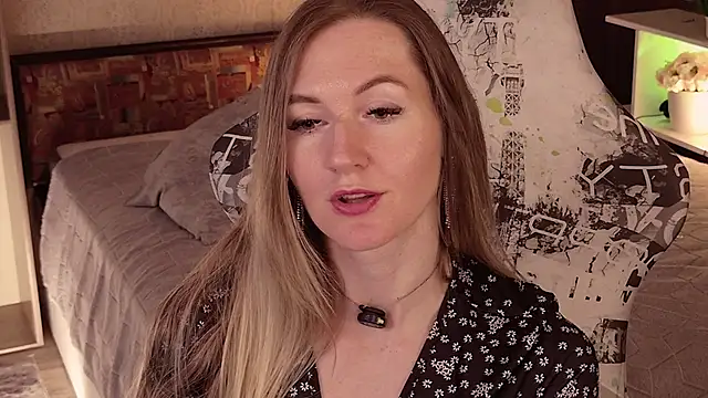 Hello_Lisha Live XXX-Chat