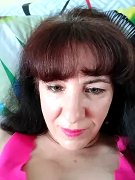 Lana033 Adlı Modelin Canlı XXX Sohbeti