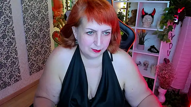 Joana_Woods Adlı Modelin Canlı XXX Sohbeti