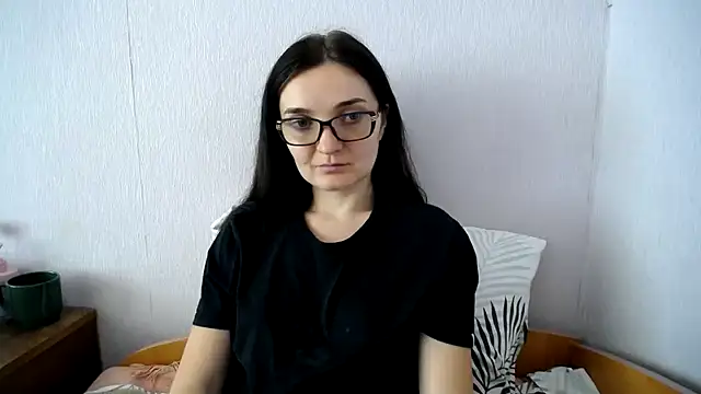 Shiny_gine live XXX chat