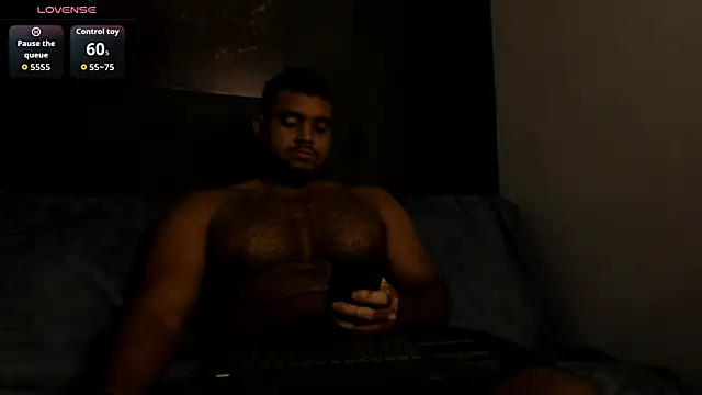 Big_furry_bear13 Live XXX-Chat