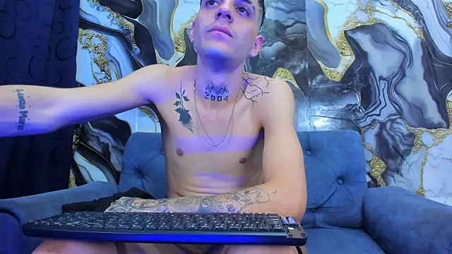 Chat XXX ao vivo de boy_max_latin
