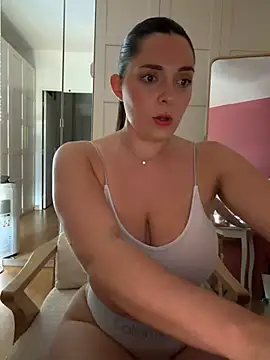 Chat XXX en directo de Chloe-ta