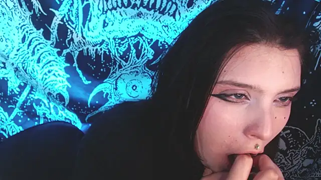 mikaskullcs 라이브 XXX 채팅