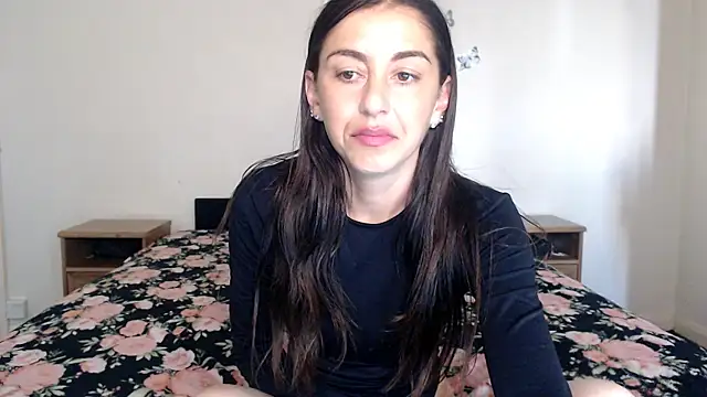 Chat +18 de DirtyStella ao vivo