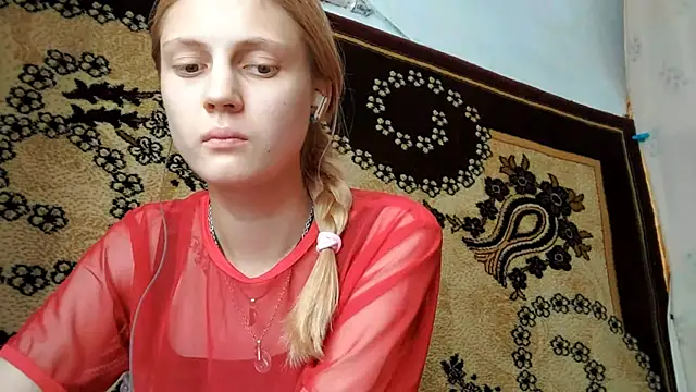 Онлайн чат XXX LunaLaday