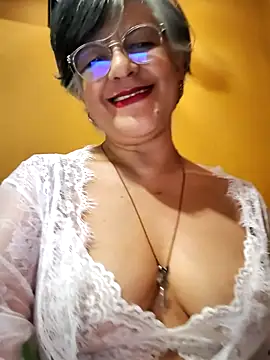 ilonna2025 Chat XXX in diretta