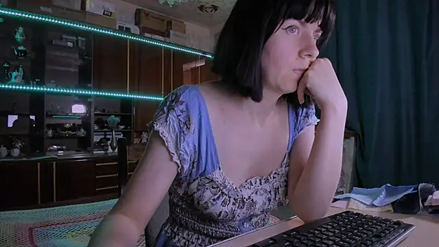 pa1e_pr1ncess – Naživo XXX chat