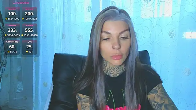 tattooedBabyy 现场XXX聊天