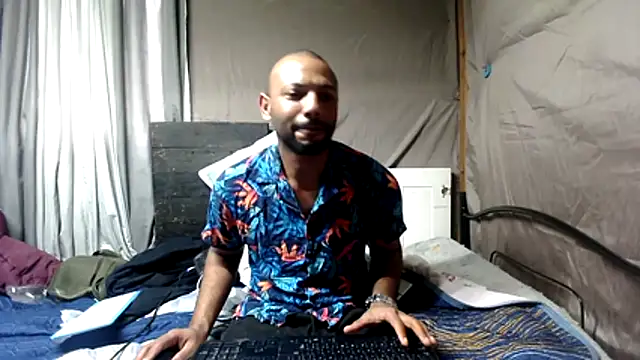Chat XXX ao vivo de Camodick