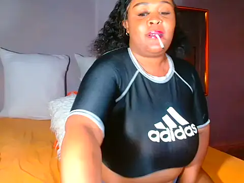 KINKYBOOTI22 现场XXX聊天