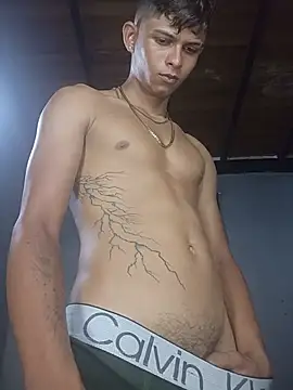 แชท XXX สดของ God_Eros_23cm