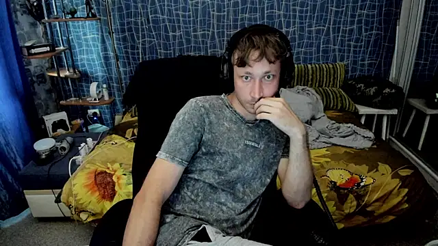 Živý XXX chat CuteBoy228