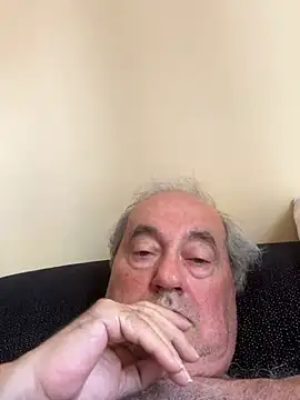 csikar Live XXX-Chat
