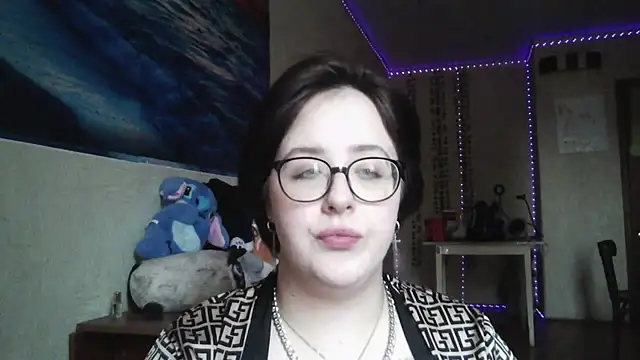 NessaLiberta Adlı Modelin Canlı XXX Sohbeti