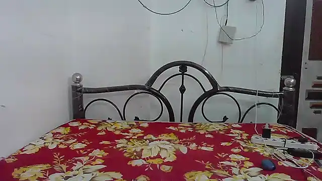 cute_lailaa লাইভ XXX চ্যাট