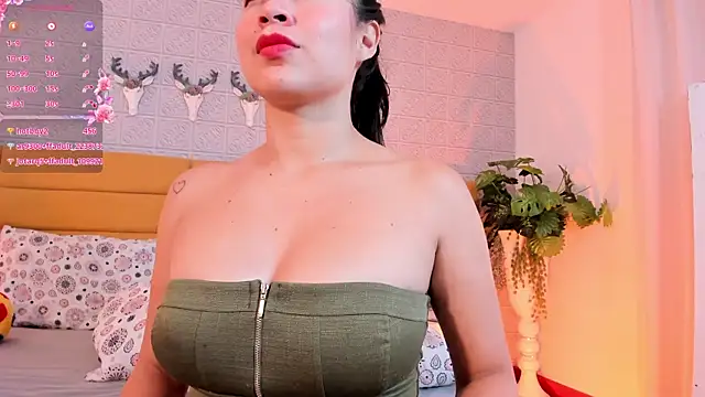 KamileBlake Chat XXX in diretta