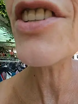XXX chat uživo modela Sacha_Scorp