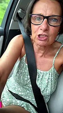 Chat +18 de Dance_Lady ao vivo