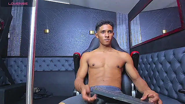 Yoel_Blessed 在線直播表演