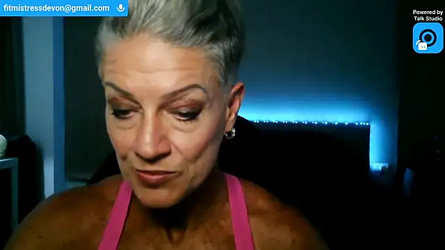 Chat XXX Live Devon2020
