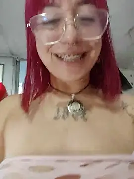 Kitty_Melodi 现场XXX聊天